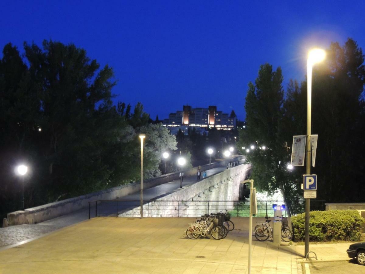 Apartamento Ribera Del Puente Salamanca Exterior foto